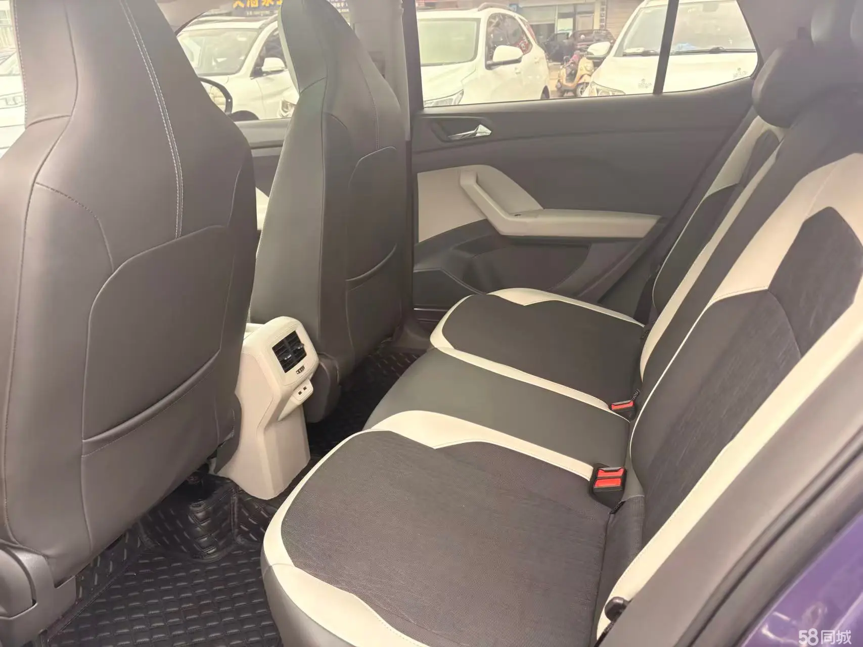 Volkswagen T-Cross 2020 #7 Volkswagen T-Cross 2020 car image #7