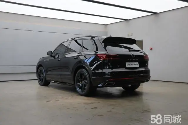 Volkswagen Touareg 2022 immagine di auto #7