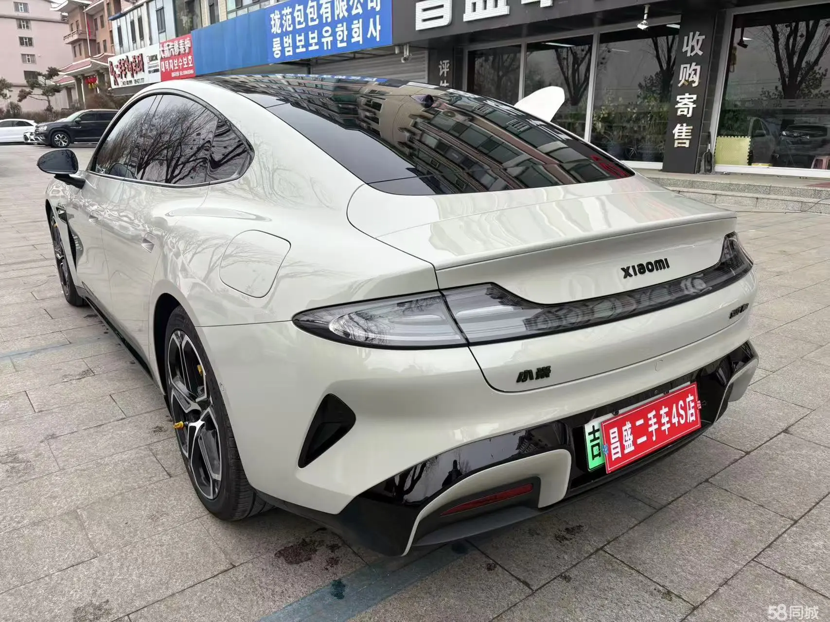 MI SU7 2024 car image #7