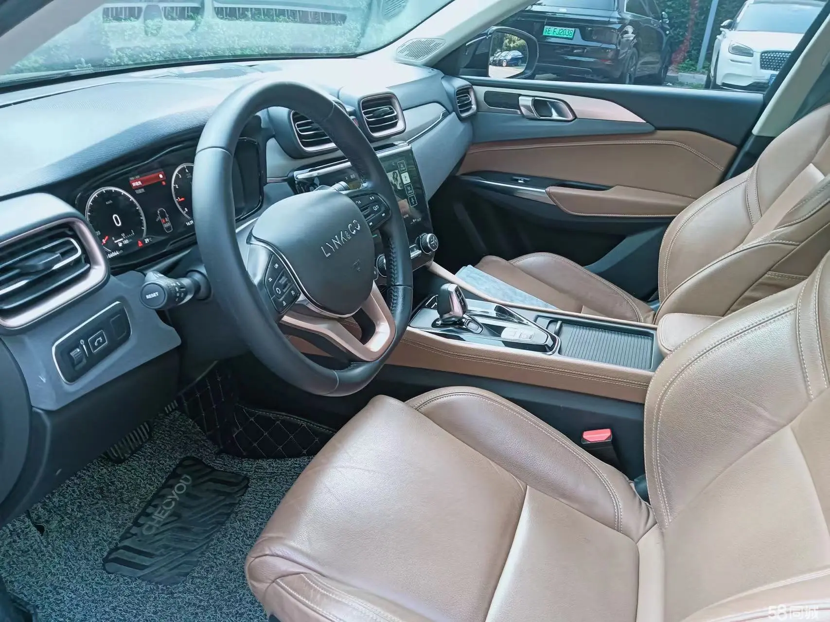 Lynk & Co 03 2019 #7 Lynk & Co 03 2019 car image #7