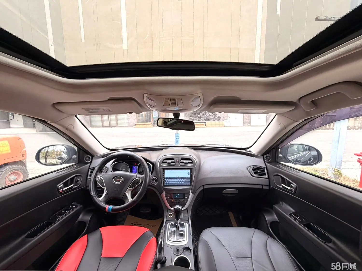 GAC Trumpchi GS5 2012 car image #7