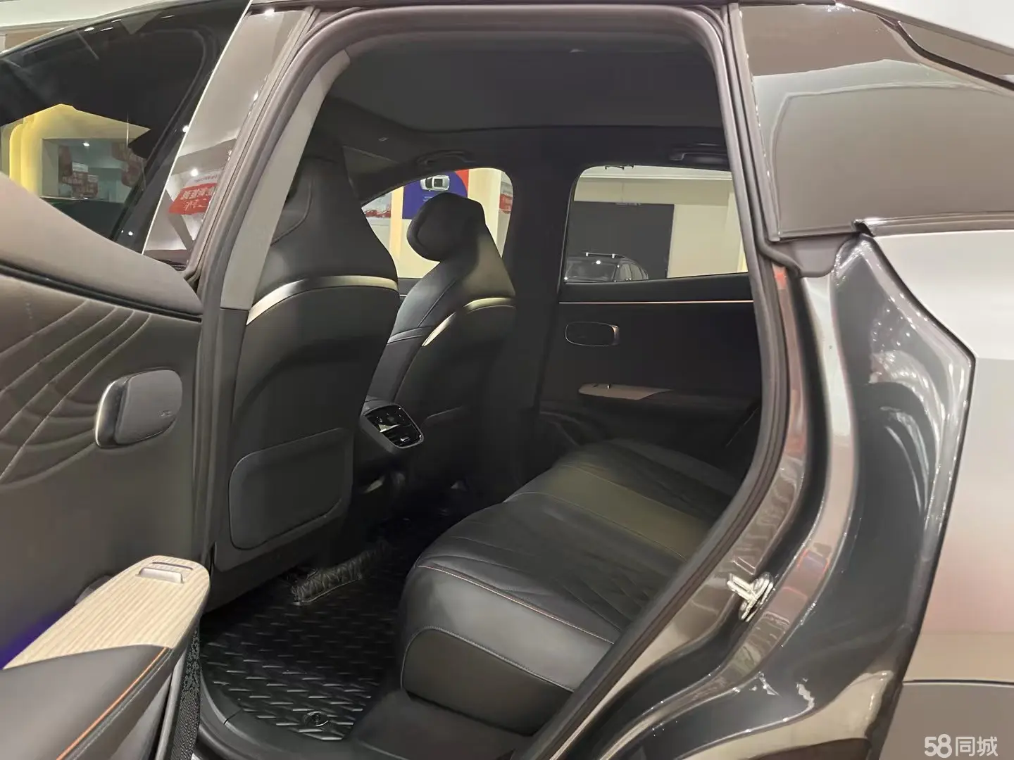 Deepal S07 2023 immagine di auto #7