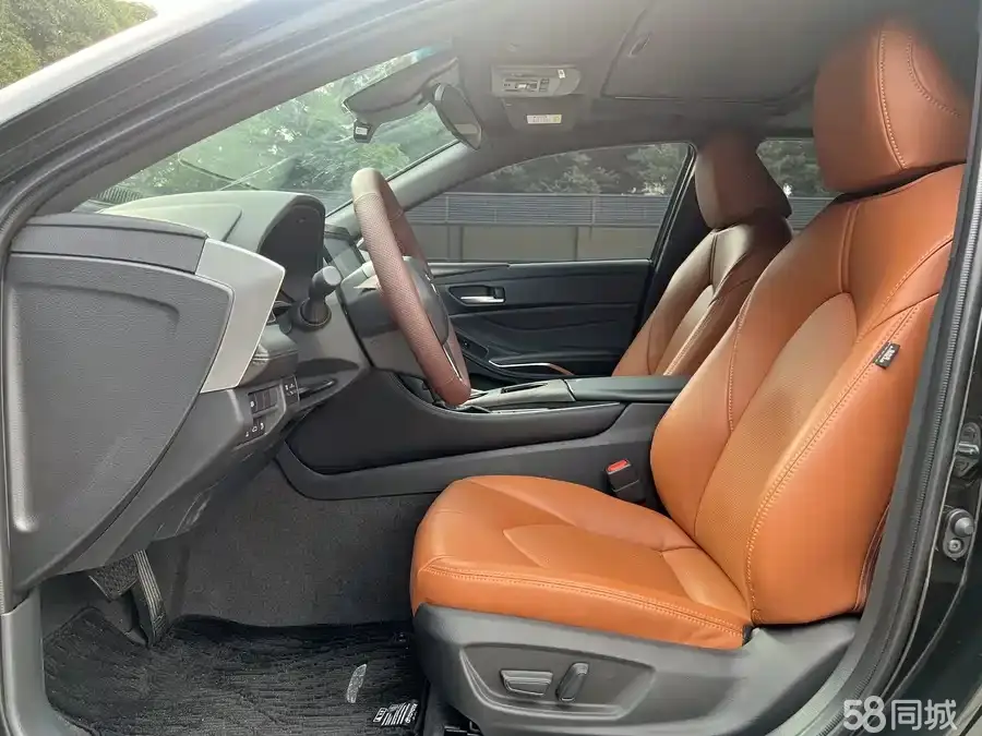 Toyota Avalon 2021 car image #7