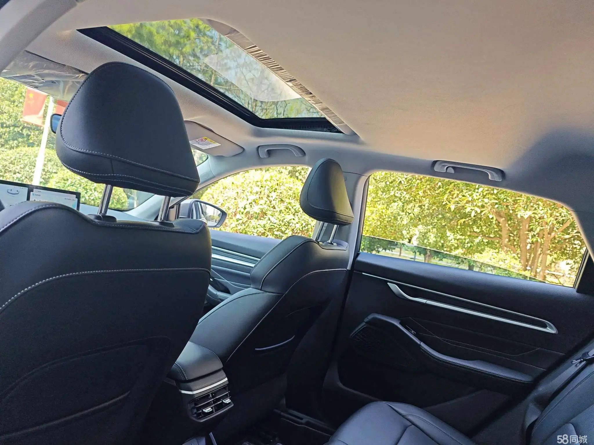 GEELY Emgrand 2025 car image #7