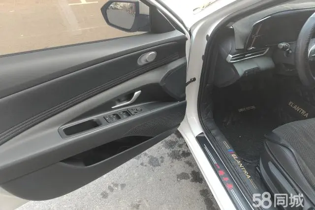 Hyundai Elantra 2023 car image #7