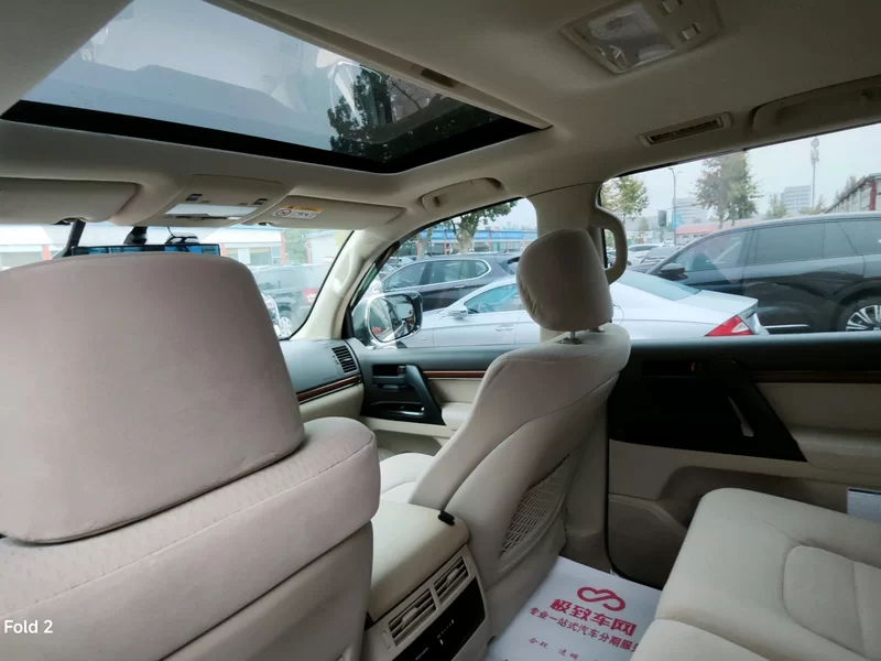 Toyota Reiz 2018 car image #7