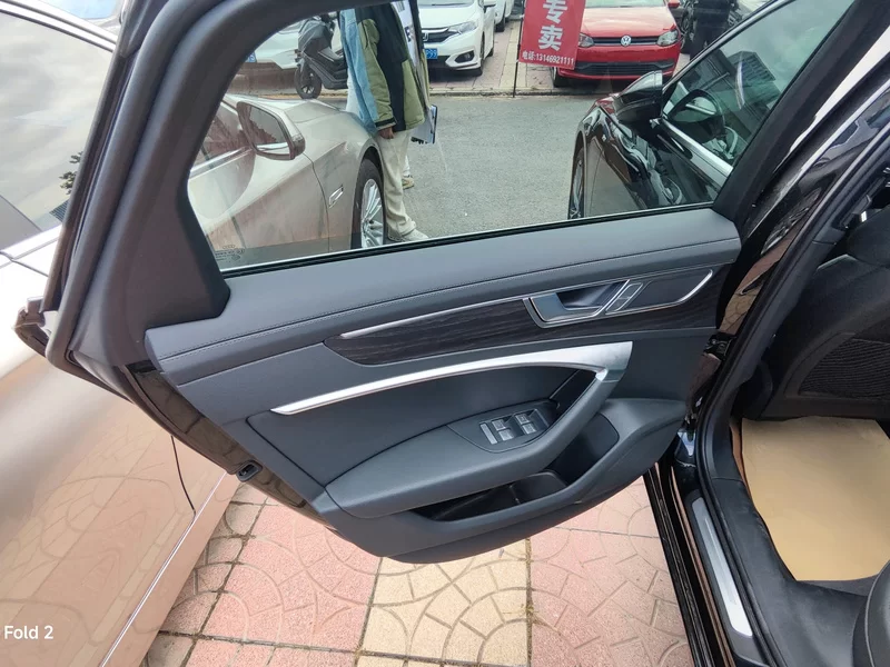 Audi A6L e-tron 2024 immagine di auto #7