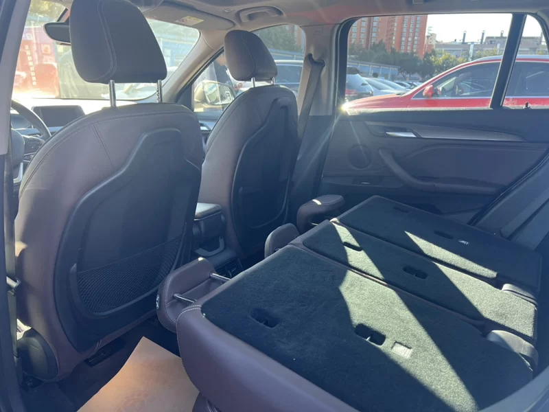 BMW X1 M35Li 2017 صورة سيارة #7