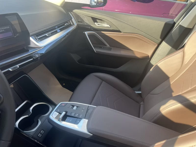 BMW X1 M35Li 2024 car image #7