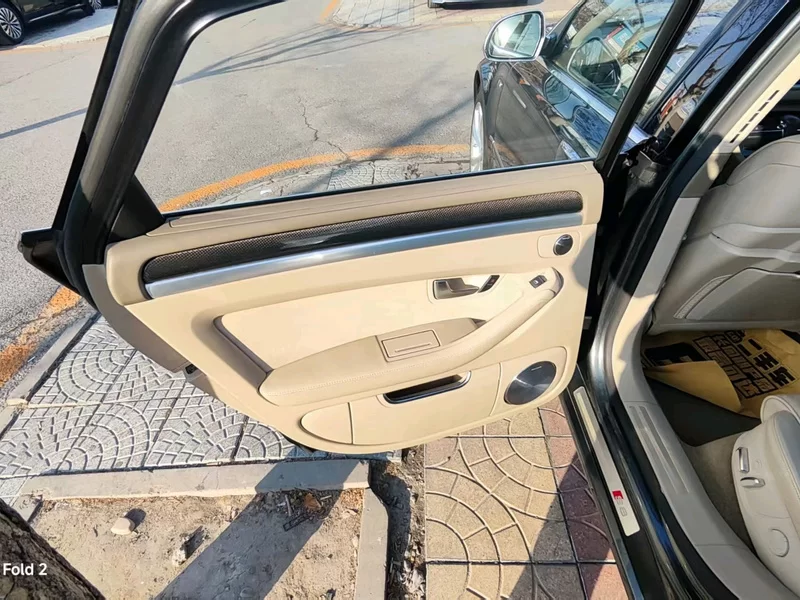 Audi S8 2008 car image #7