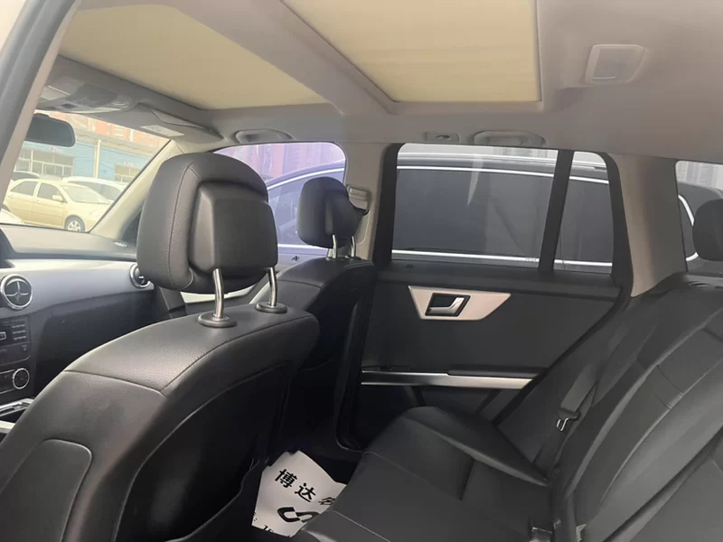 Mercedes-Benz GLK Class 2014 car image #7