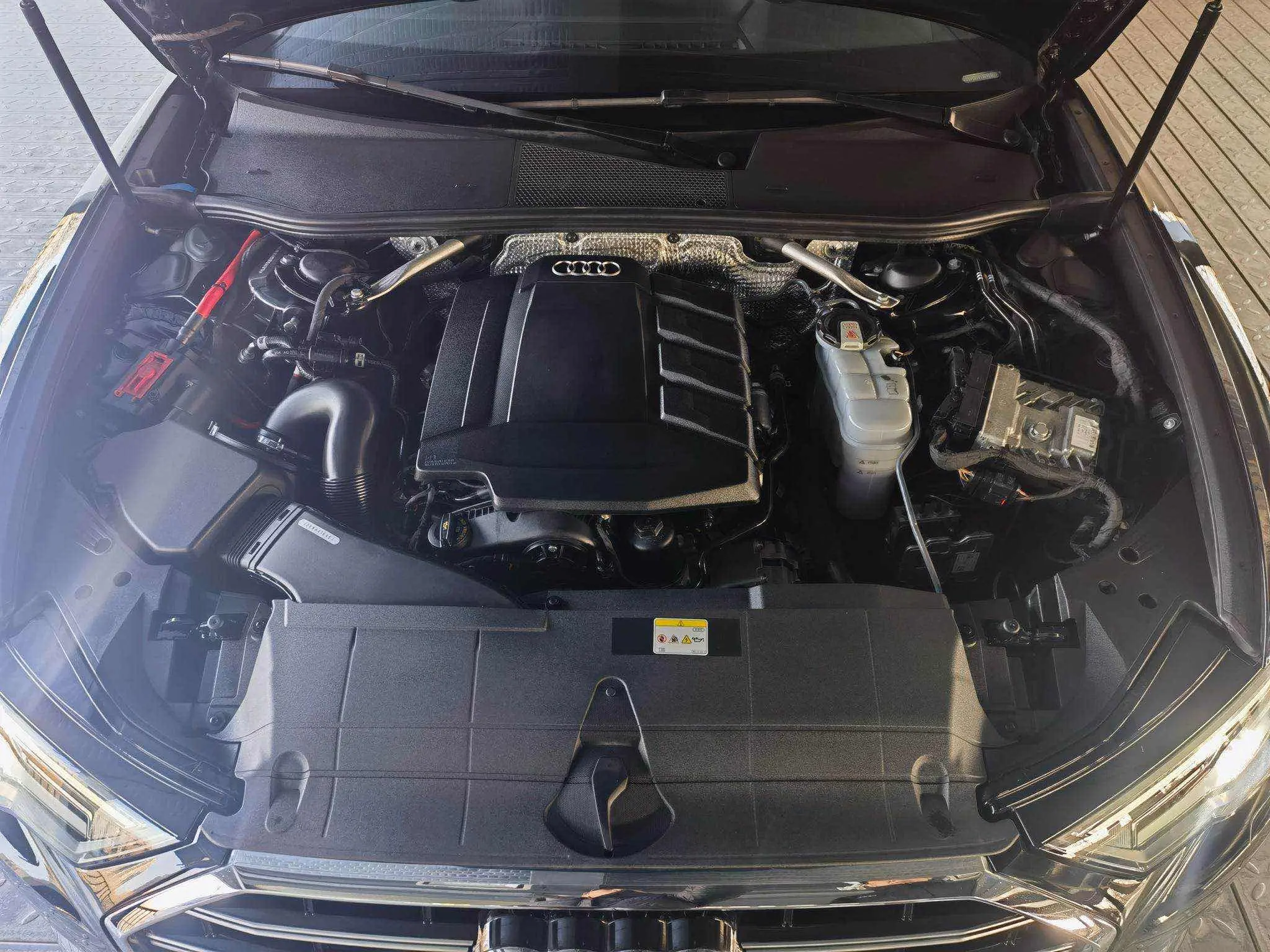 Audi A6L 2023 #7 Audi A6L 2023 صورة سيارة #7