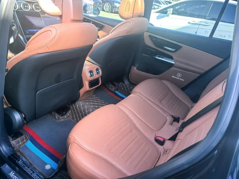 Mercedes-Benz GLC Class 2024 immagine di auto #7