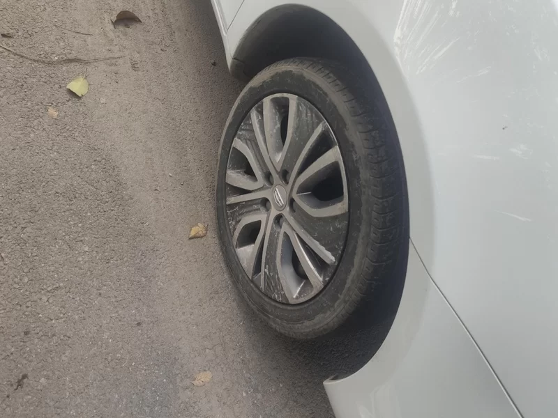 Mercedes-Benz E Class 2019 car image #7