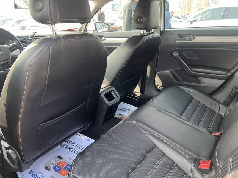 Volkswagen Lamando 2015 immagine di auto #7