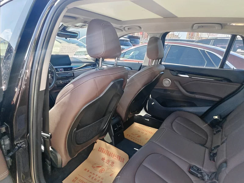BMW X1 2021 car image #7