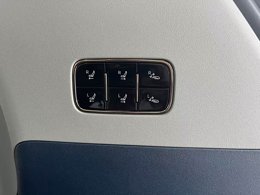 Zeekr MIX 2024 صورة سيارة #52