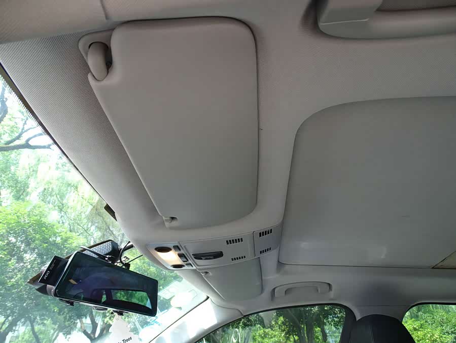 BMW X1 (Imported) 2011 imagem de carro #52