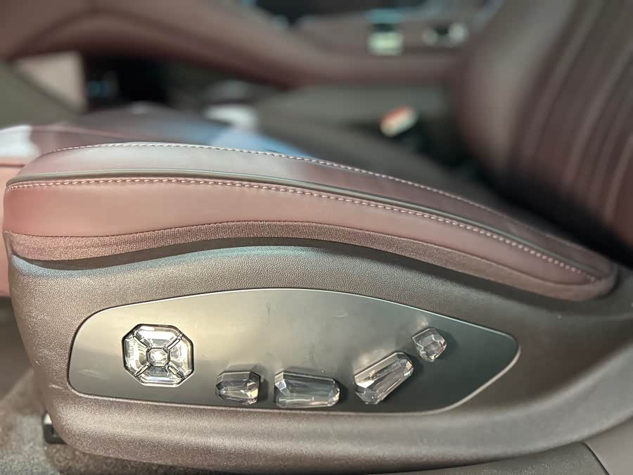 Denza Z9GT 2024 car image #52