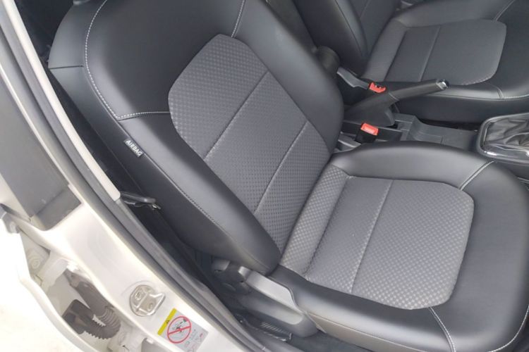 Volkswagen Santana 2016 car image #24