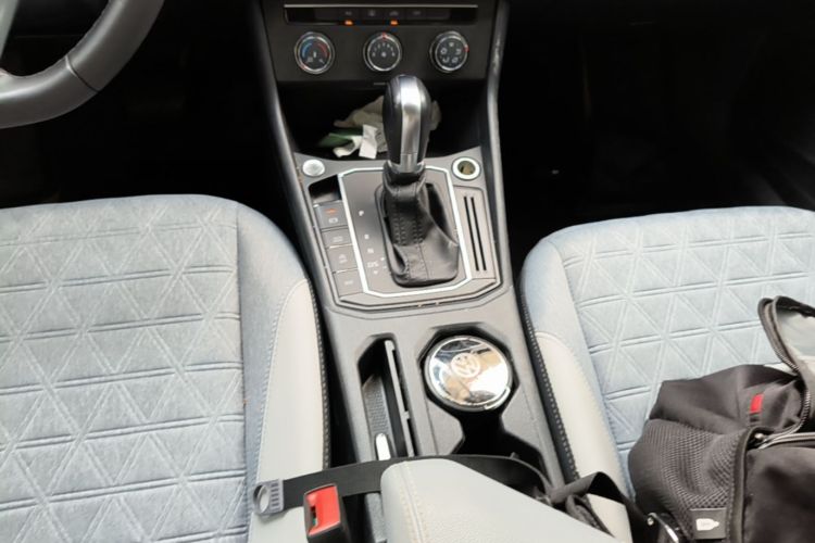 Volkswagen Lavida 2022 #14 Volkswagen Lavida 2022 car image #14