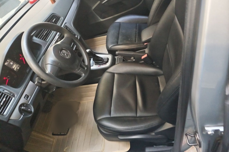 Volkswagen Lavida 2014 car image #19