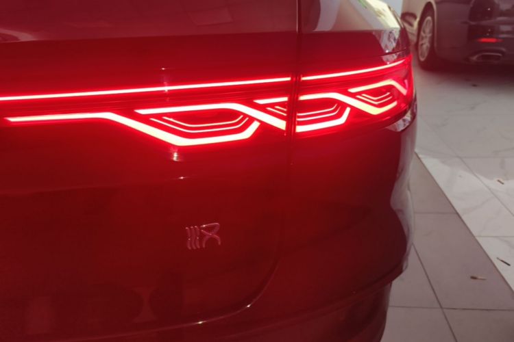 BYD Han 2024 car image #8