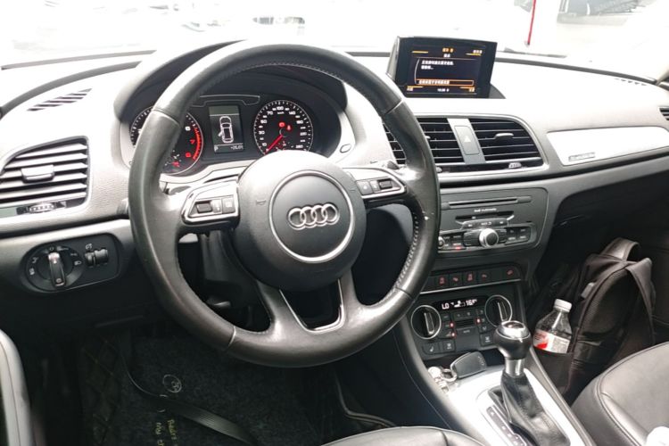 Audi Q3 2017 #11 Audi Q3 2017 car image #11