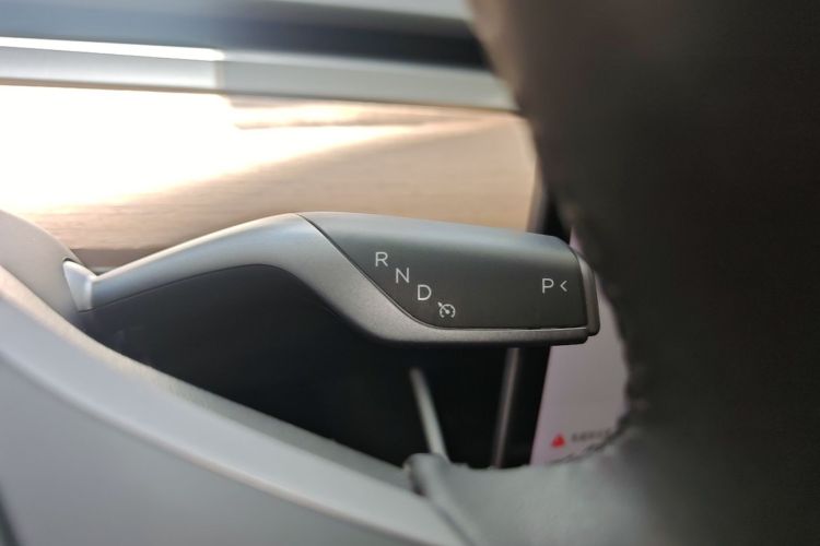 Tesla Model 3 2020 #14 Tesla Model 3 2020 car image #14