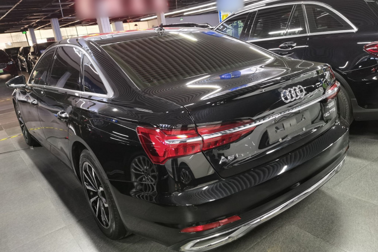 Audi A6L 2023 car image #7