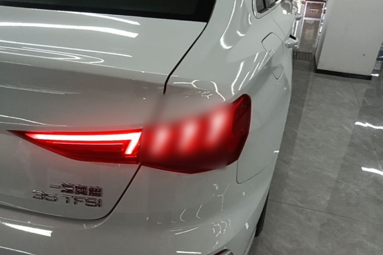 Audi A3 2024 car image #8