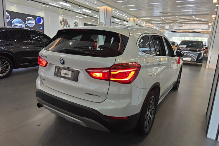 BMW X1 2018 immagine di auto #7
