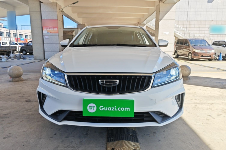 GEELY Emgrand 2022 car image #3