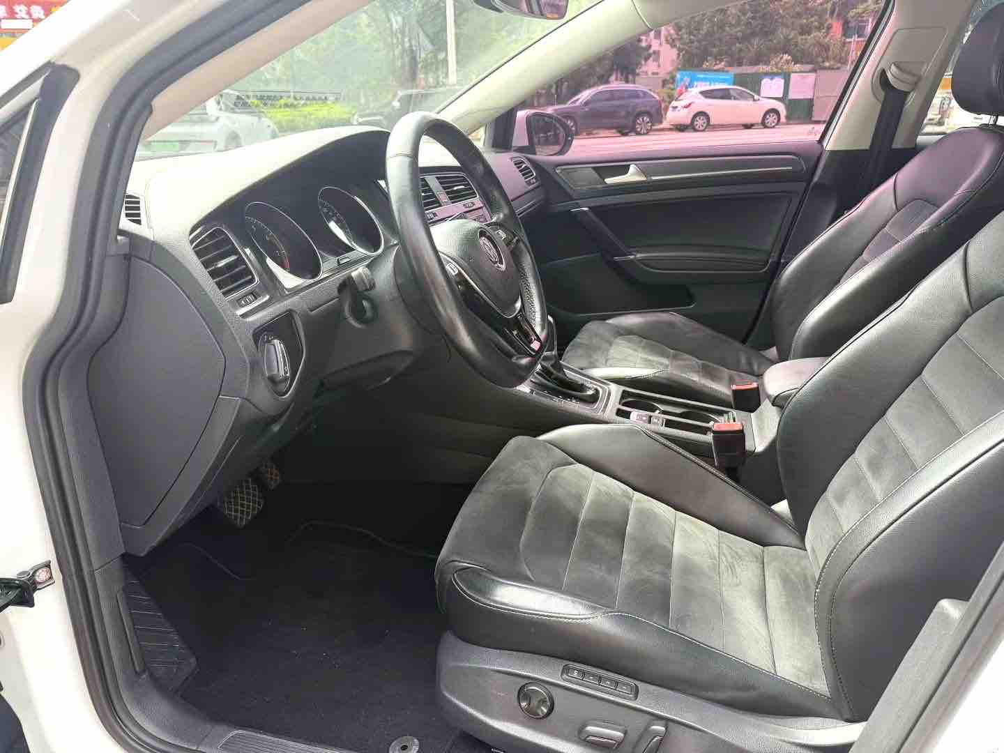 2018 #4 2018 car image #4