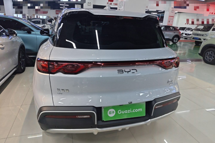 BYD YuanUP 2025 car image #6