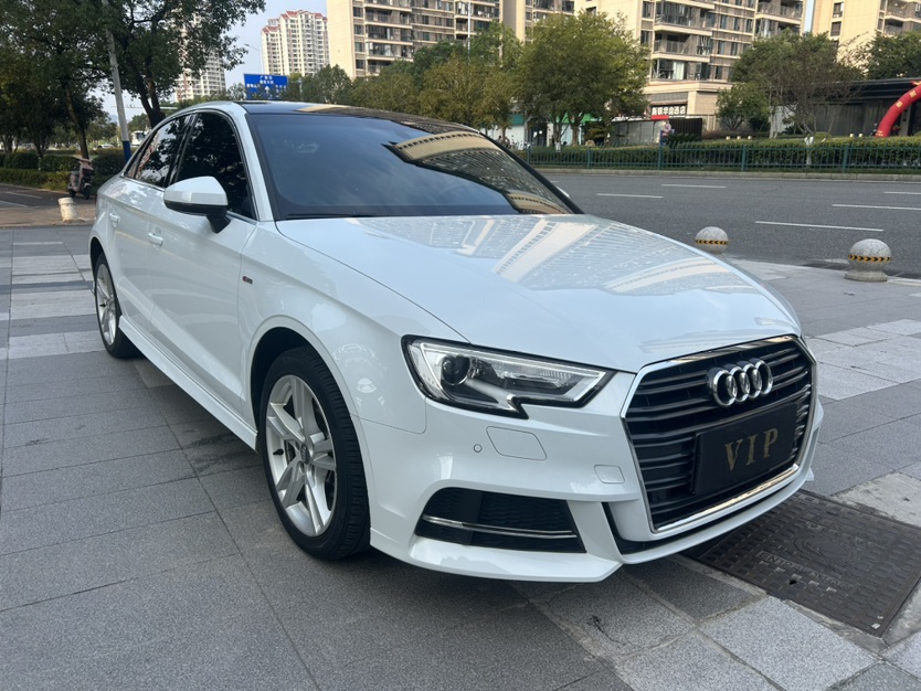 Audi A3 2018 #3 Audi A3 2018 car image #3