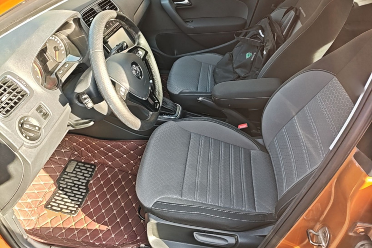 Volkswagen Polo 2016 #15 Volkswagen Polo 2016 car image #15