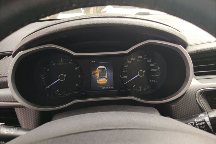 GEELY Emgrand GS 2017 #13 GEELY Emgrand GS 2017 car image #13