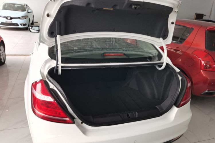 GEELY Emgrand 2016 #19 GEELY Emgrand 2016 car image #19