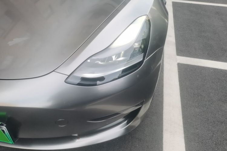 Tesla Model 3 2022 car image #23