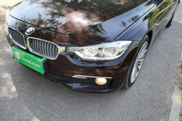BMW 3 Series 2018 #23 BMW 3 Series 2018 car image #23