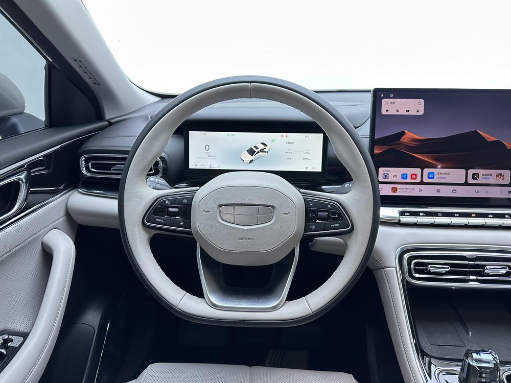 GEELY Emgrand 2026 car image #16