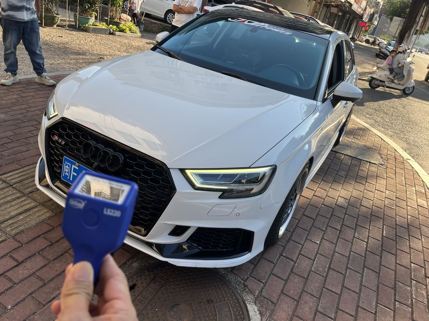 2019 image de voiture 