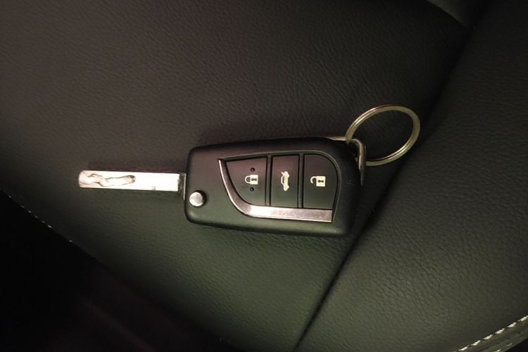 Toyota Corolla 2019 #9 Toyota Corolla 2019 car image #9