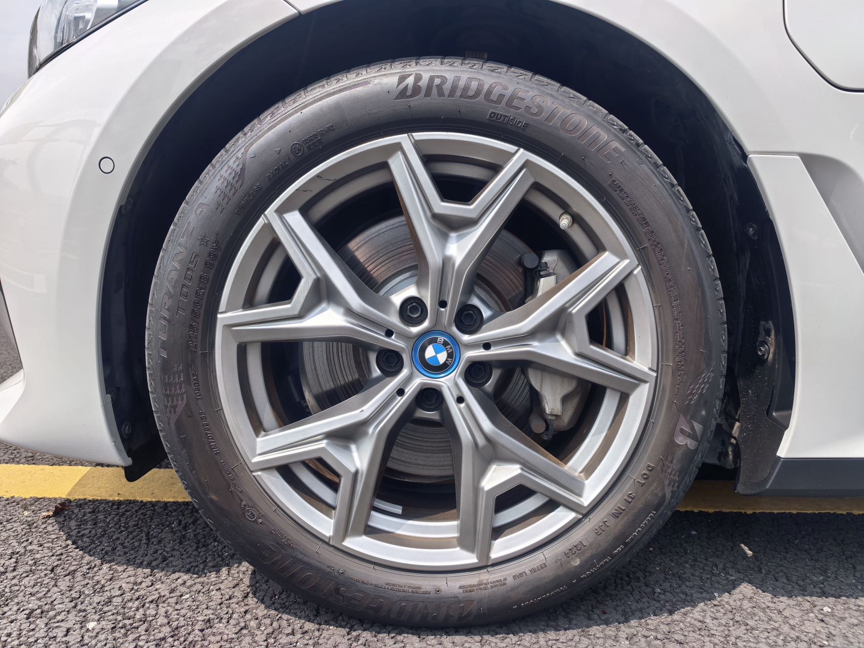 BMW i3 2024 #4 BMW i3 2024 car image #4