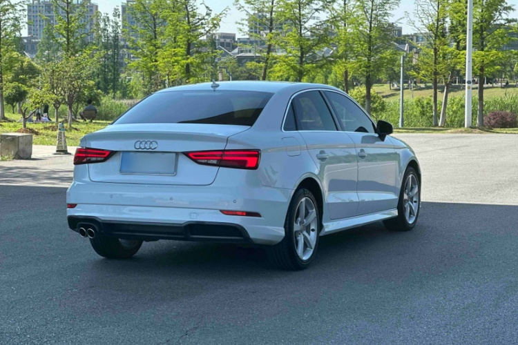 Audi A3 2018 image de voiture #6