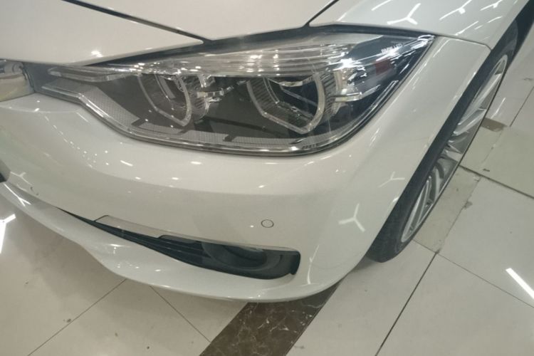 BMW 3 Series 2019 #23 BMW 3 Series 2019 car image #23
