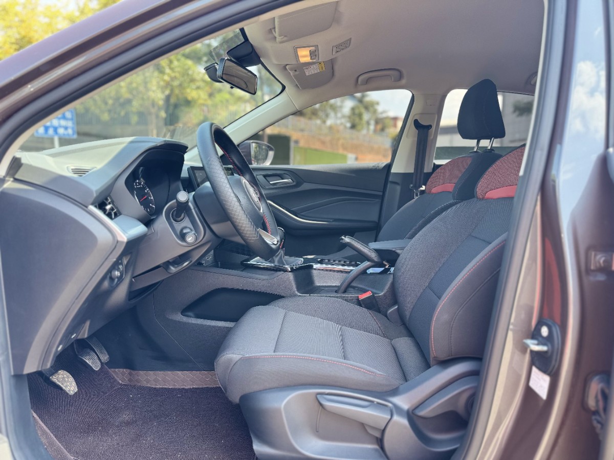 MG 5 2025 #4 MG 5 2025 image de voiture #4