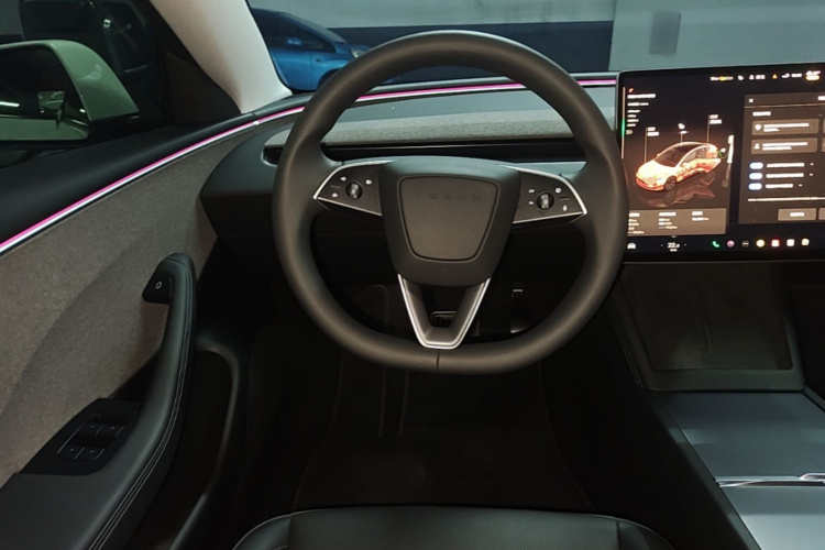 Tesla Model 3 2023 #11 Tesla Model 3 2023 car image #11