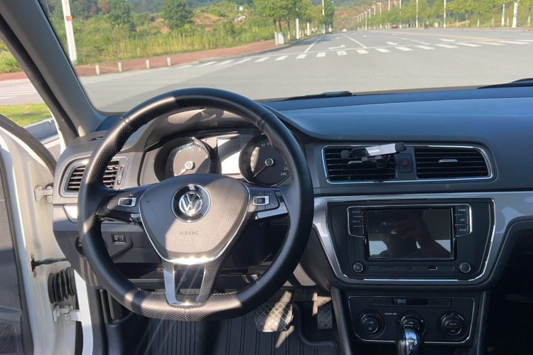 Volkswagen Lavida 2018 #25 Volkswagen Lavida 2018 car image #25